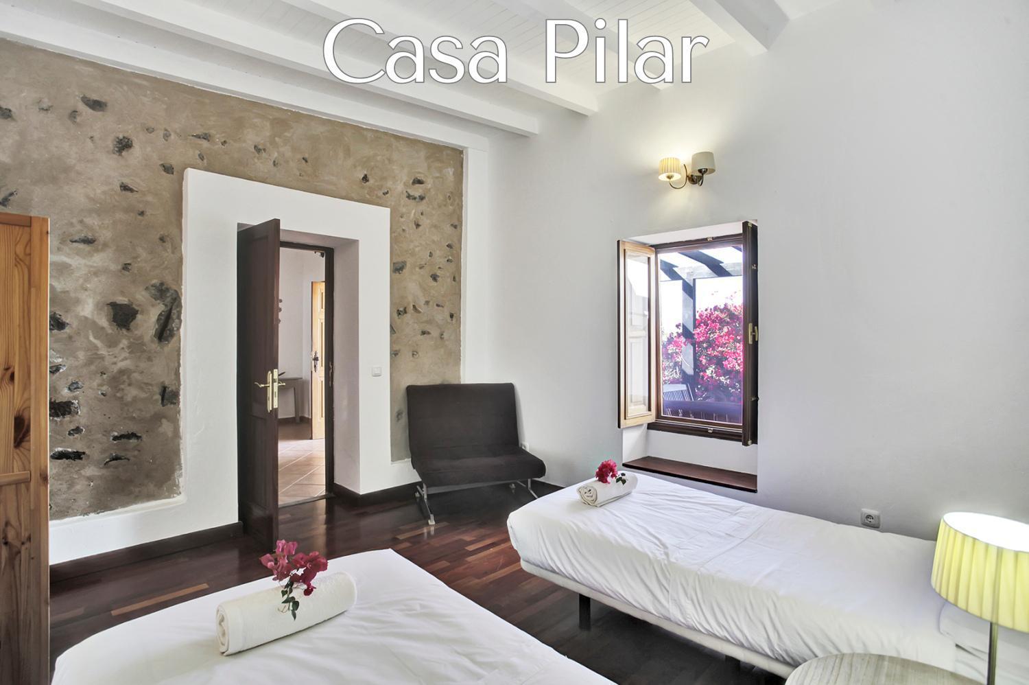 Casa Pilar, Aurora Y Tarabilla En Finca Ecologica Teguitar Екстериор снимка
